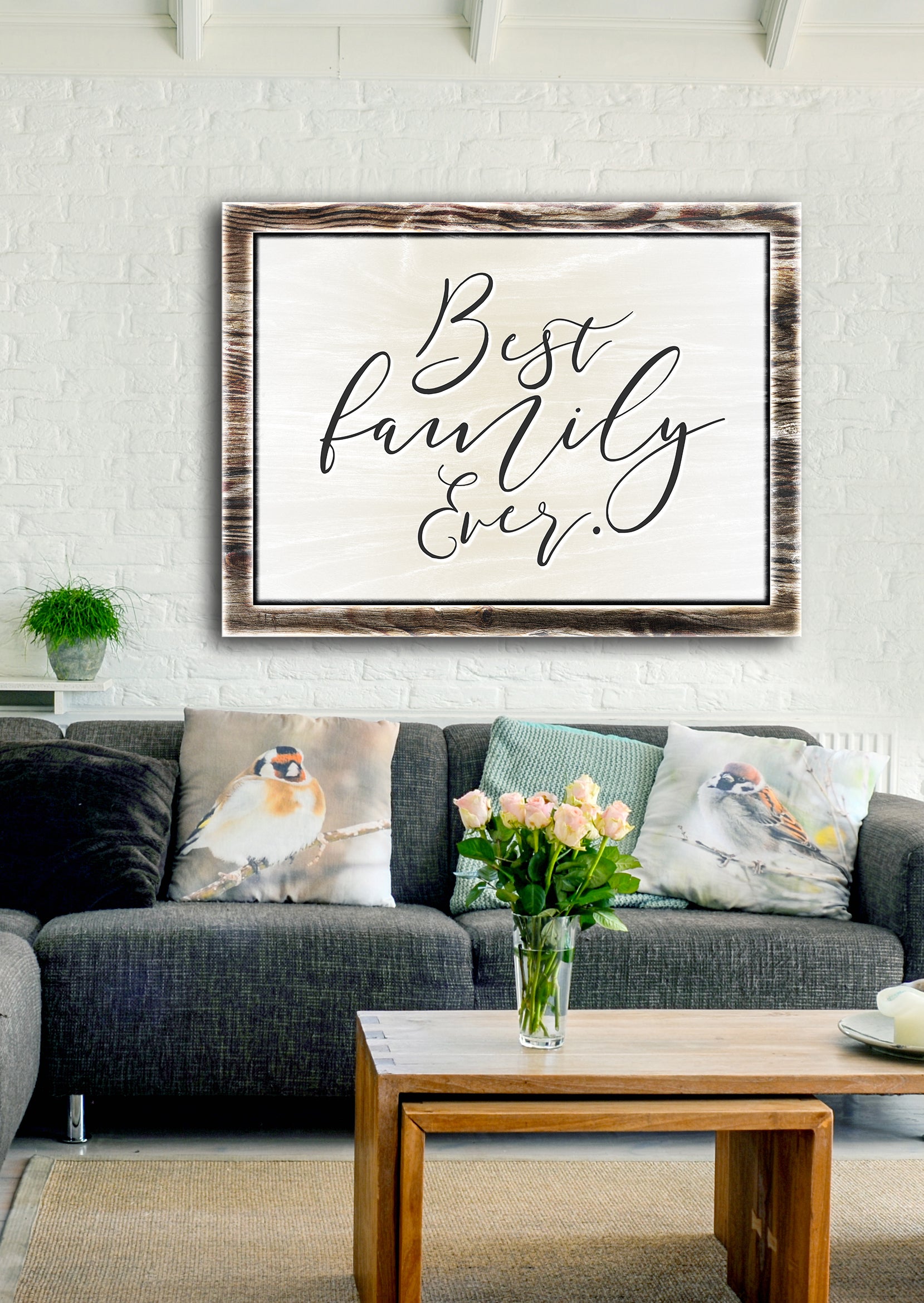 High - Quality Wood - Framed 'Best Family Ever' Home Wall Art Ready to Hang