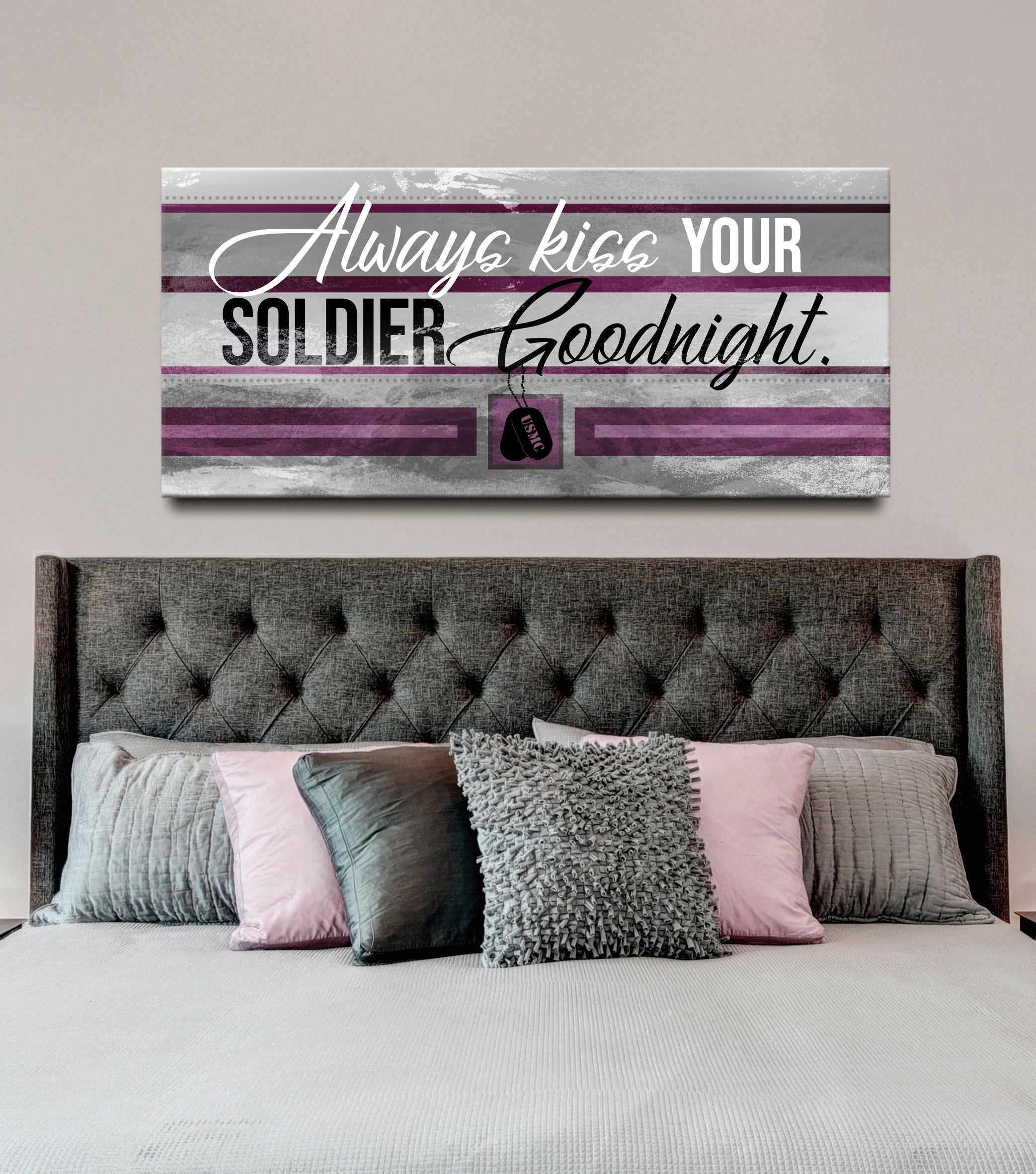 Exclusive Offer! Ready-to-Hang US Marine Soldier Wall Art with Wood Frame