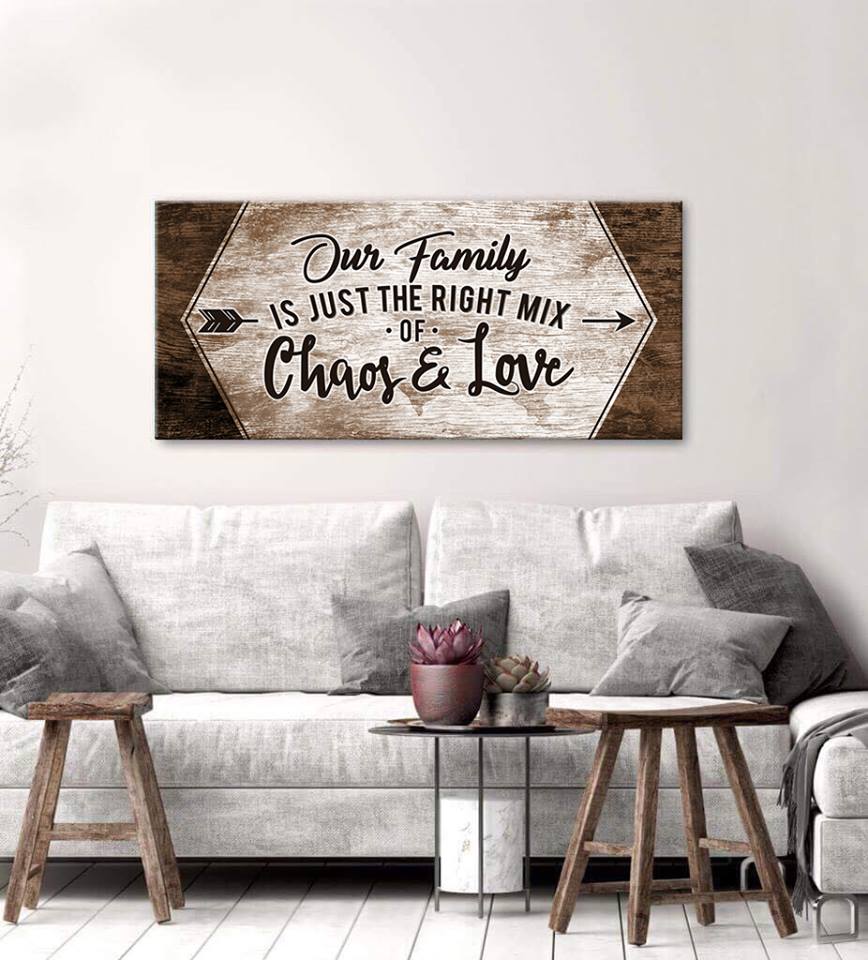 High - Quality Wood - Framed Family Wall Art: A Blend of Chaos and Love (Ready to Hang)