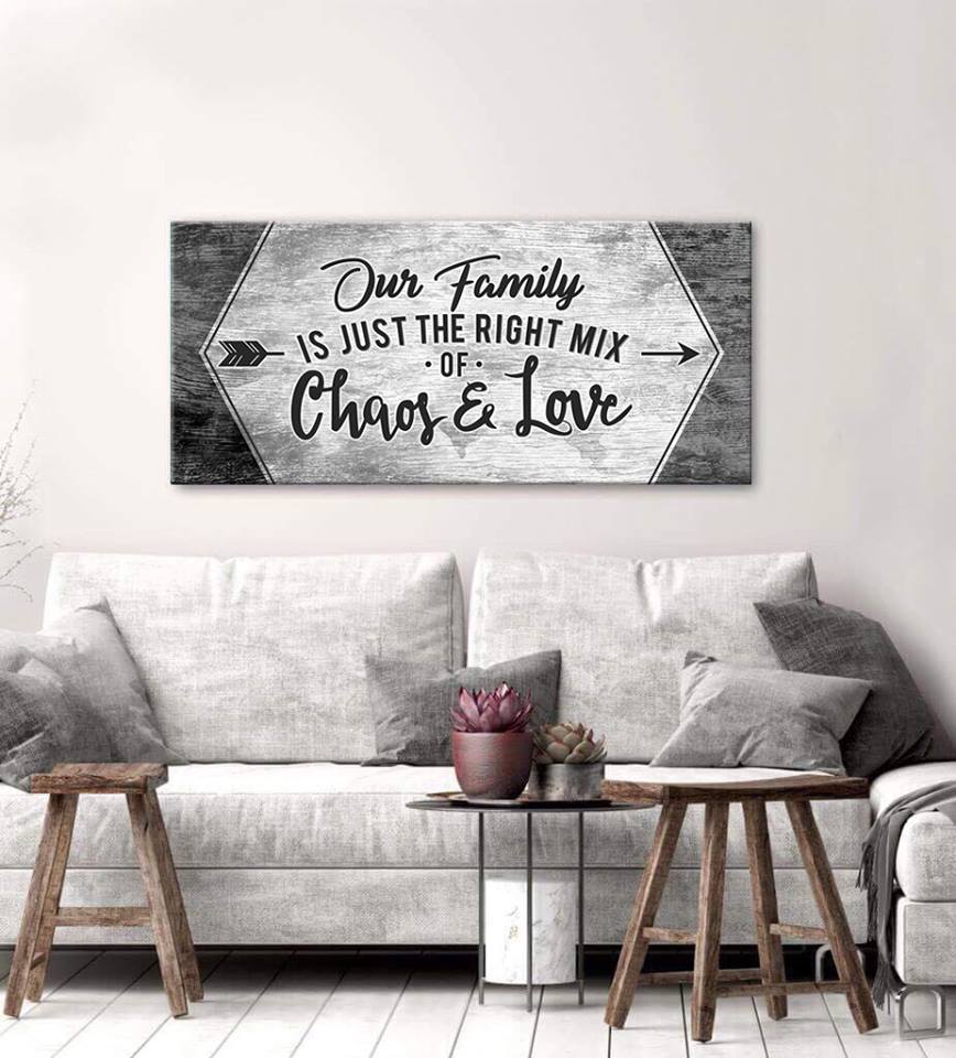 High - Quality Wood - Framed Family Wall Art: A Blend of Chaos and Love (Ready to Hang)