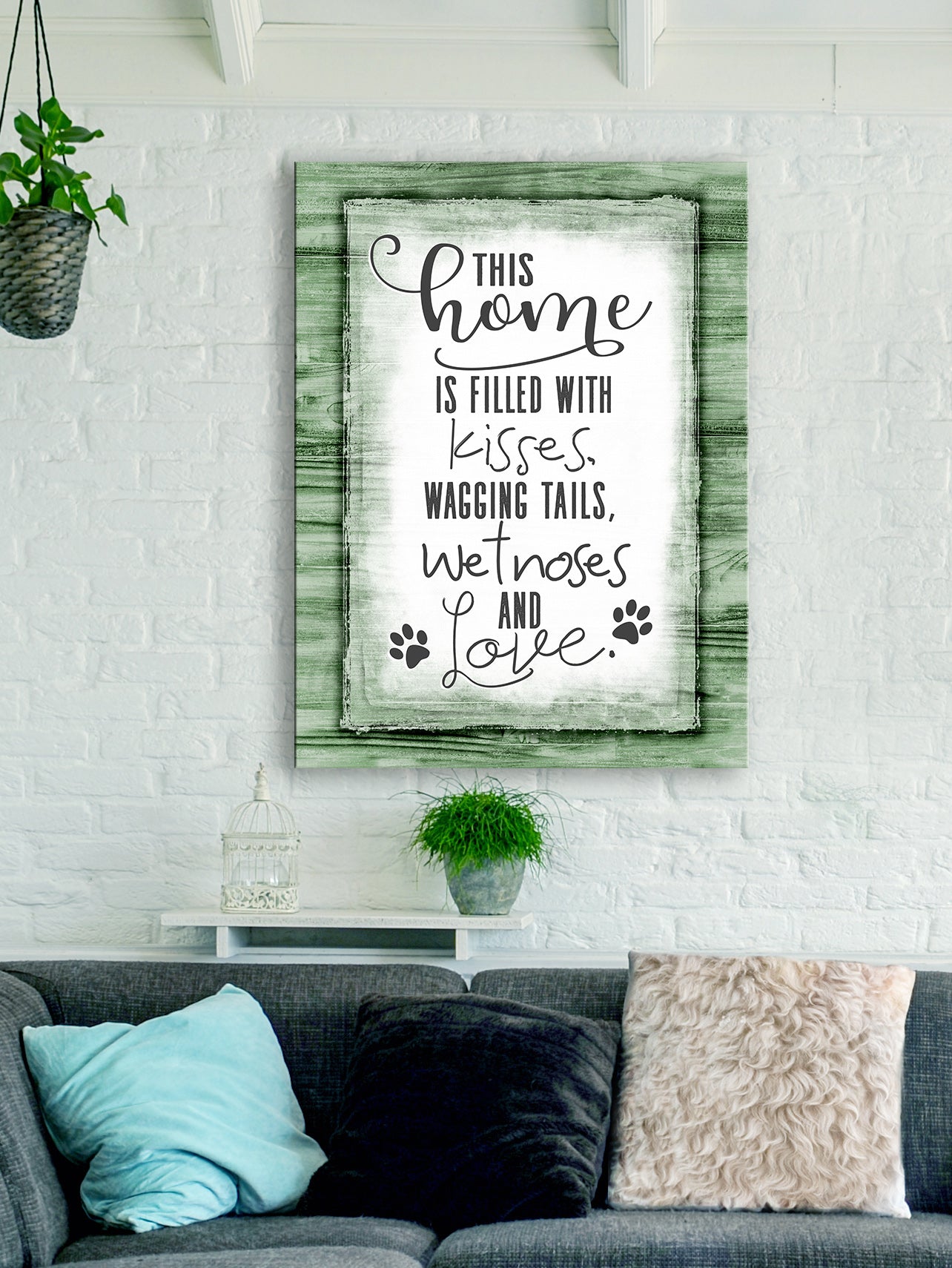 Ready - to - Hang Wood - Framed Pet Wall Art: 'This Home Is Filled With Kisses' V2