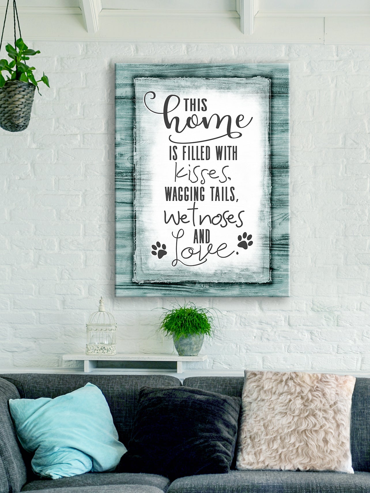Ready - to - Hang Wood - Framed Pet Wall Art: 'This Home Is Filled With Kisses' V2